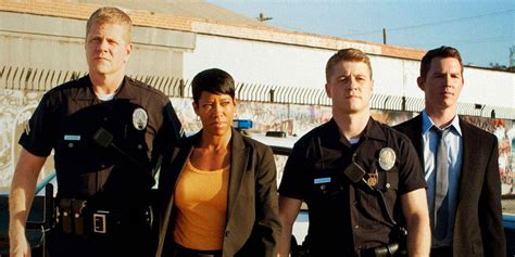  What About The Wire – A Gritty Look at the Drug Trade and Baltimore Life Through Compelling Characters?